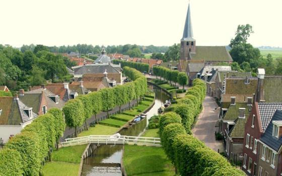 Stadsherberg 'Het Wapen Van Ijlst' Exterior foto